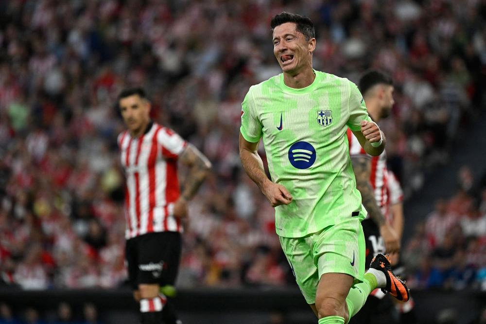 卡利亚里vs热那亚：米纳、塞巴斯蒂亚诺-埃斯波西托首发，马利诺夫斯基、洛伦佐-科隆博出战